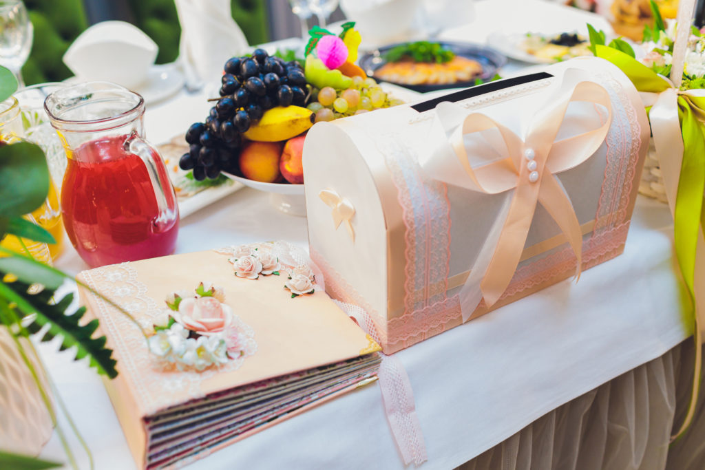 Wedding Party Gifts Ideas