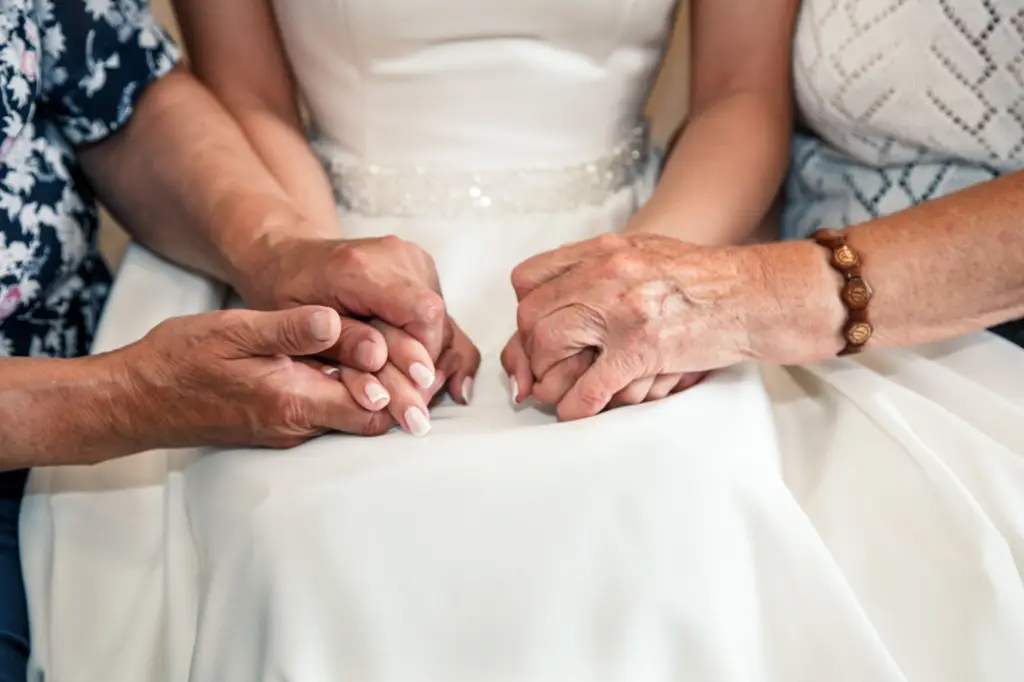 family wedding photos